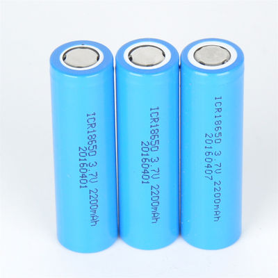 Batterie au lithium de Li Ion Rechargeable 18650 3,7 V 2200mah IEC62133
