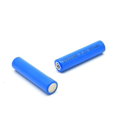 acheter Cellules cylindrique des cellules de batterie d'IFR10440 Lifepo4 3.2v 200mAh LFP online manufacture