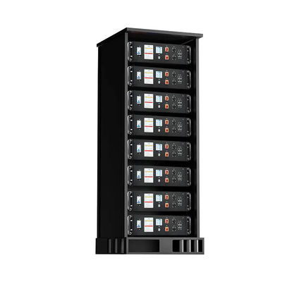51.2V 100Ah LiFePO4 batterie avec 6000 cycle de vie et conception montable sur rack pour le stockage de l'énergie solaire