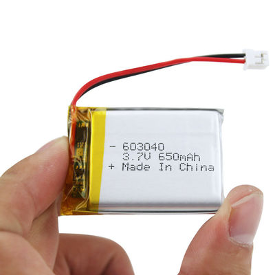 IEC62133 Certifié 3.7V 650mAh Lipo Batterie 603040 batterie rechargeable au lithium polymère