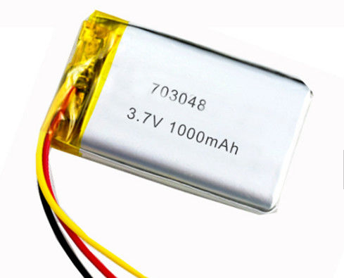 MSDS 703048 3.7V 1000mAh batterie au lithium polymère avec une durée de vie de 500 cycles pour les applications industrielles
