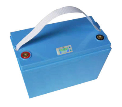 RoHS UN38.3 Certifié 12V 100Ah LiFePO4 batterie avec 2000 cycle de vie et IP55 résistance à la poussière d'eau